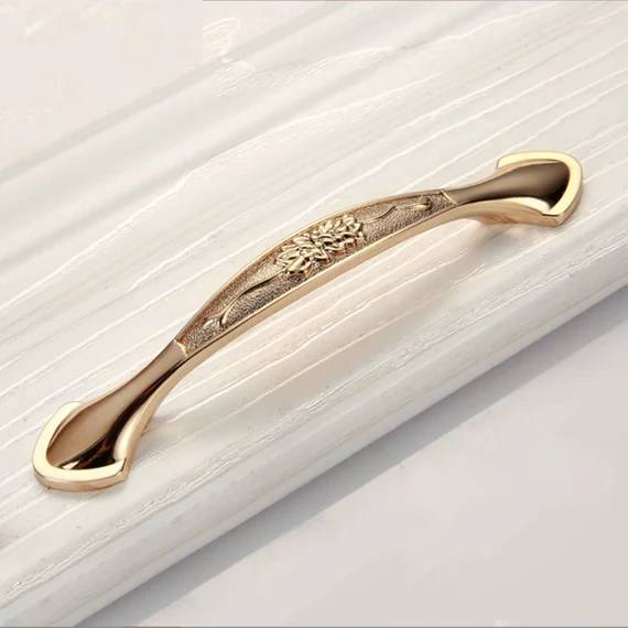 Drawer handles
